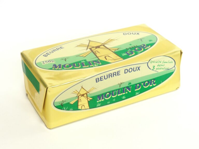 PLAQUETTE DE BEURRE / 250g butter pack unsalted moulin d'or