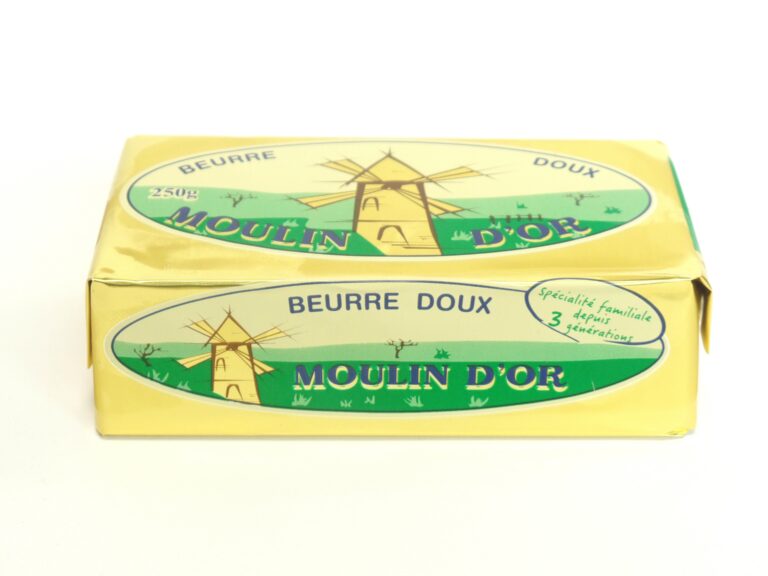 250g pack butter unsalted moulin d'or side / plaquette de beurre moulin d'or